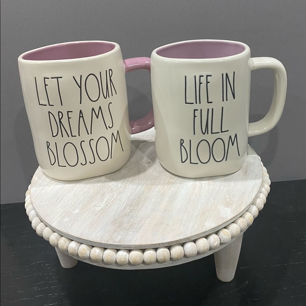 Rae Dunn mugs